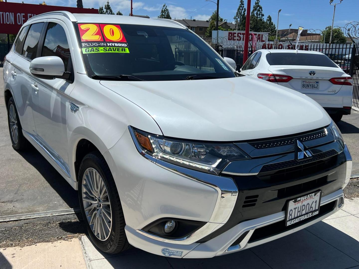 2020 WHITE /BLACK Mitsubishi Outlander PHEV (JA4J24A52LZ) , located at 744 E Miner Ave, Stockton, CA, 95202, (209) 944-5770, 37.956863, -121.282082 - PLUS TAXES AND FEES - Photo#0